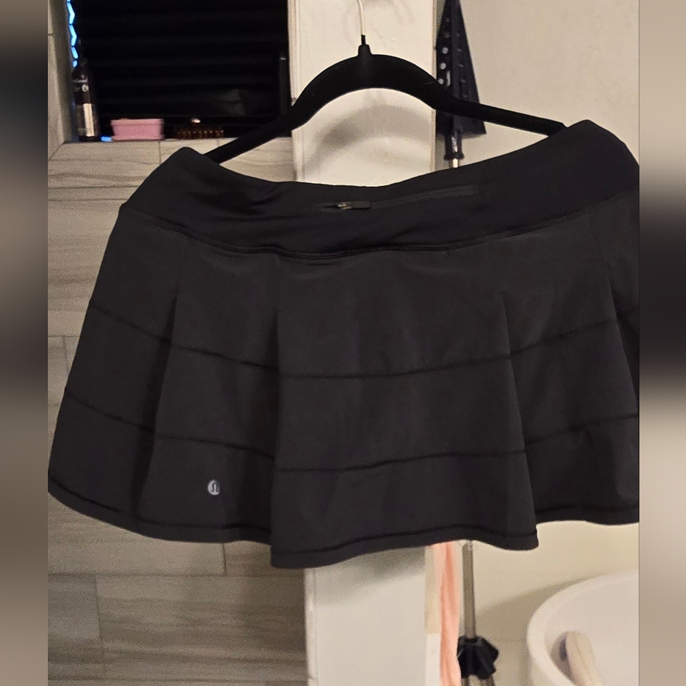 Lululemon Athletica Black Skater Skirt